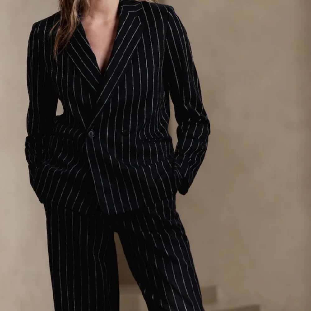 Banana Republic Double Breasted Pin Striped Blazer 4P NWT